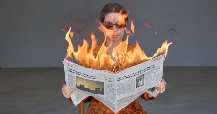 “Burn Burn Burn” Teatro de Catarina Rôlo Salgueiro e Isabel Costa