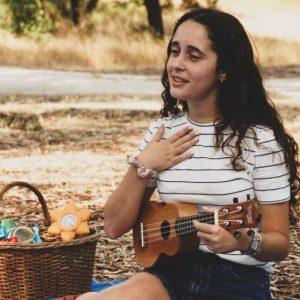 Minisarau Minines leva música sensorial para bebés e famílias