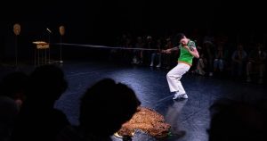 “En mon for intérieur”: performance íntima entre voz, memória e segredo chega a Lisboa com Mellina Boubetra