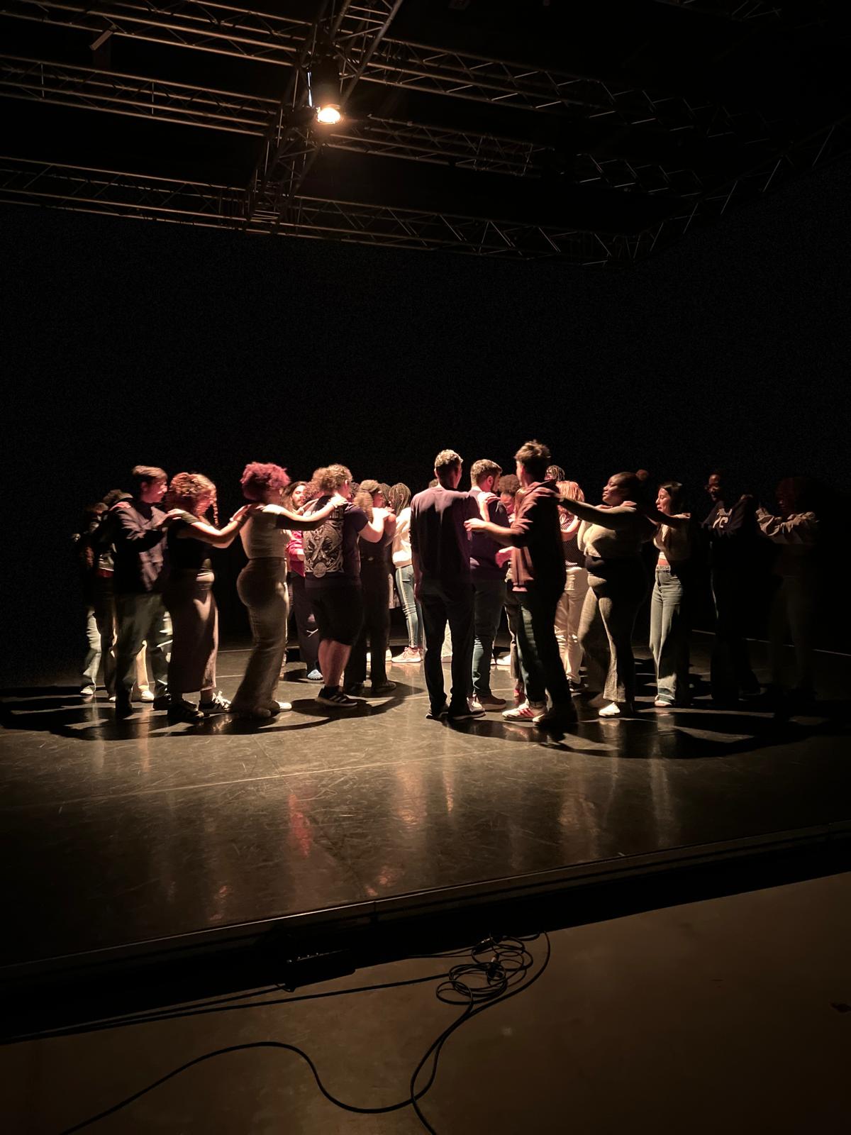 AURORA (ou Livro), de Paula Diogo/Má-Criação