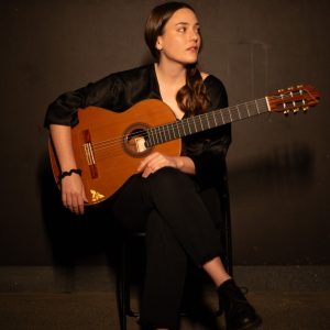 Charlotte Algar apresenta concerto intimista na Cossoul com influências brasileiras e argentinas