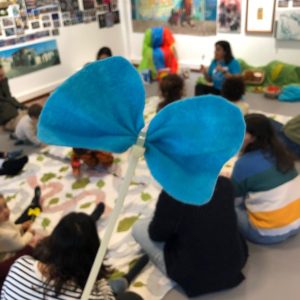 Lisboa convida famílias com bebés a explorar histórias e música na oficina “Histórias Curiosas, Canções Saborosas”