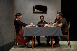 Órfãos, do Teatro da Rainha, apresenta-se no Teatro Paulo Claro
