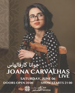 Joana Carvalhas also known as The Tiny Musician is an innovative, multi-style violinist and artist. It is difficult