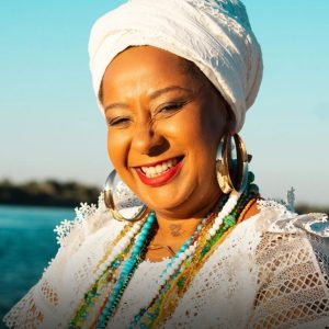 Karla da Silva apresenta Batuk na Casa Capitão