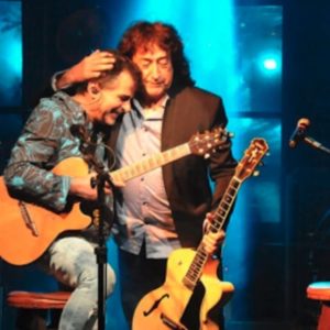 Toninho Horta e António Villeroy apresentam-se no Cascais Jazz Club para uma noite