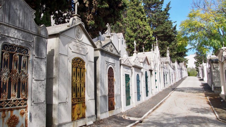 Arquitetura Funerária no Cemitério dos Prazeres
